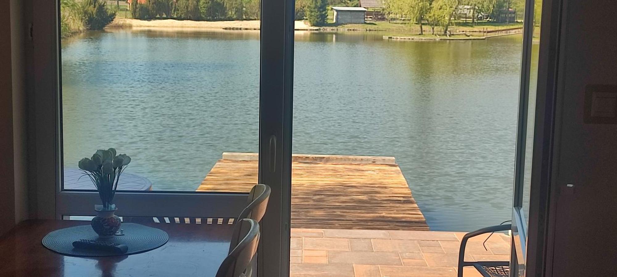 Agrowczasy Nad Stawem Villa Gartatowice Rum bild
